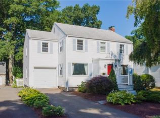 209 Griswold Dr, West Hartford, CT 06119