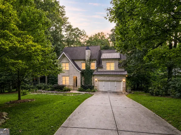 1026 McConnell Dr, Decatur, GA 30033