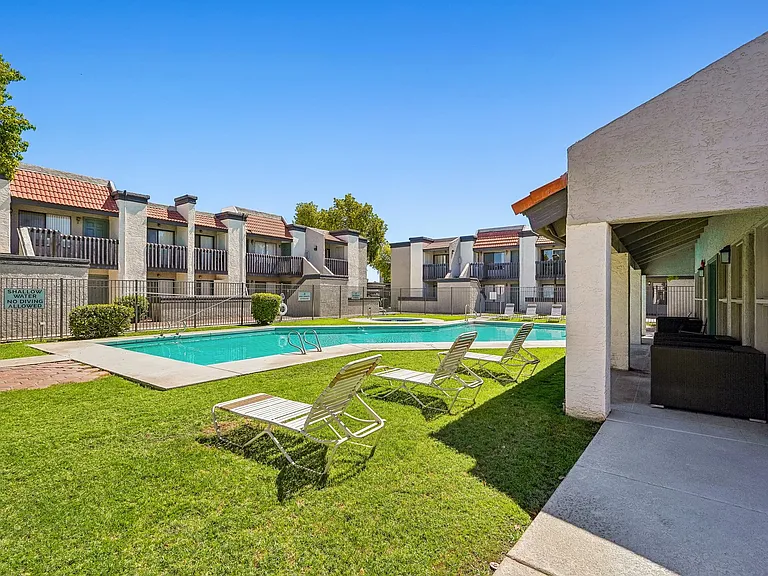 Acacia Pointe — Photo 7