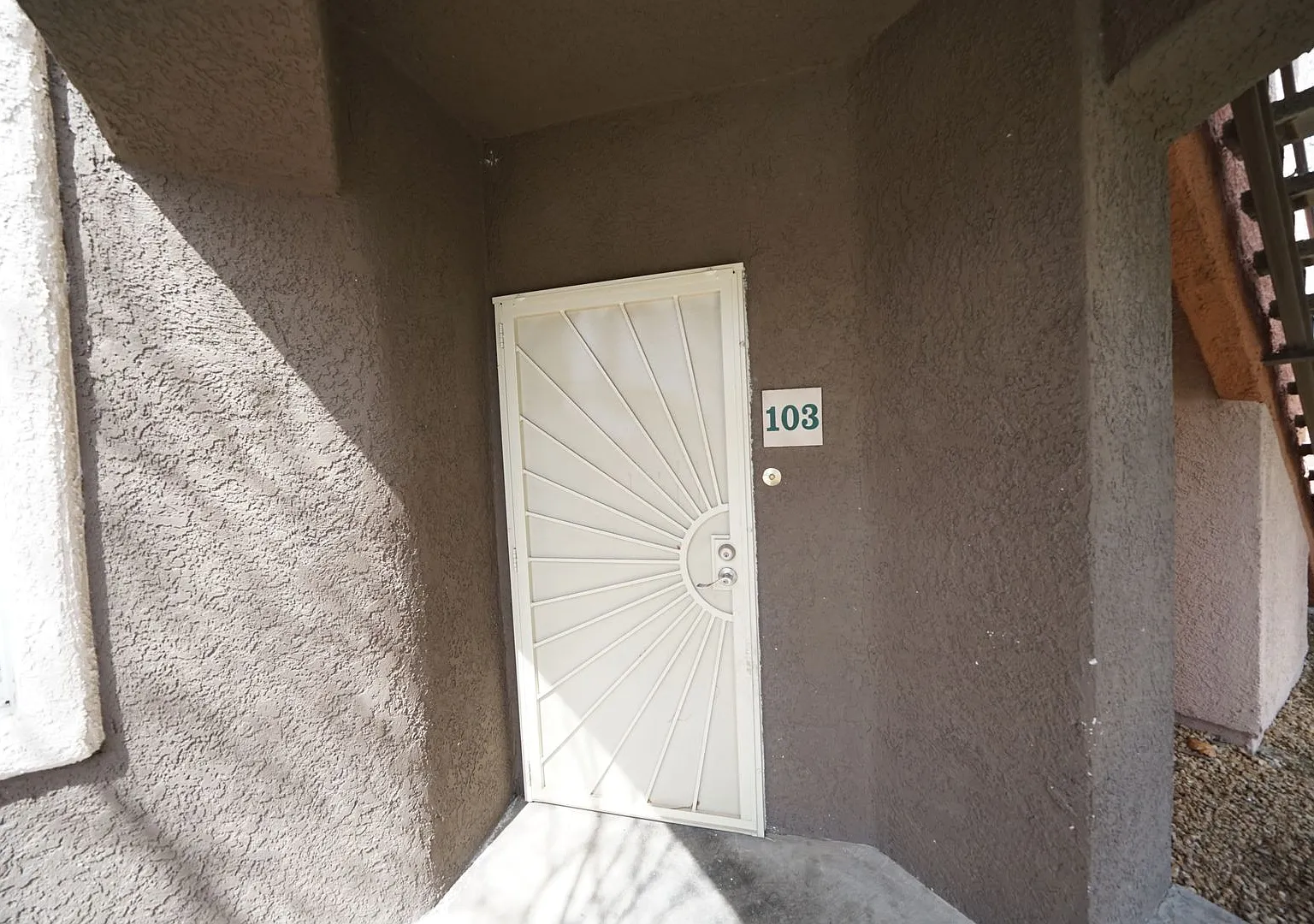 Showings Available Now — Photo 3
