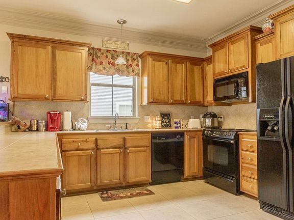 5th image of 11182 River Highlands Dr Unit 14A