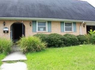 4852 Coronado Dr, New Orleans, LA 70127