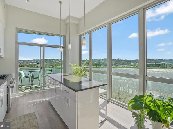 88 V St SW APT 801, Washington, DC 20024