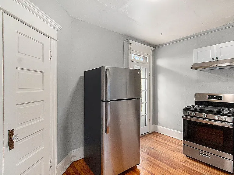 1221 N Marion St #2 — Photo 16