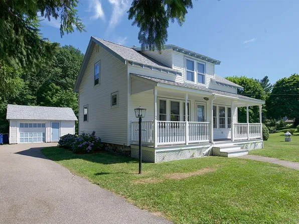 35 Main Street, Plaistow, NH 03865
