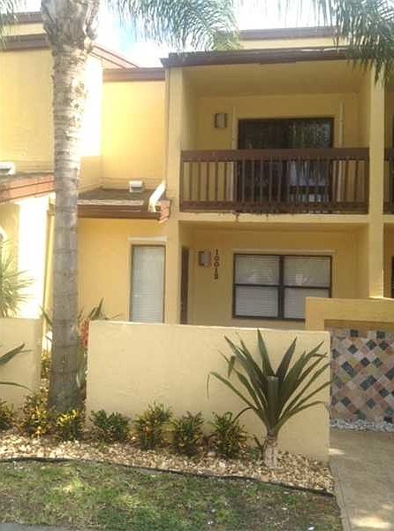 1st image of 10012 NW 41st St