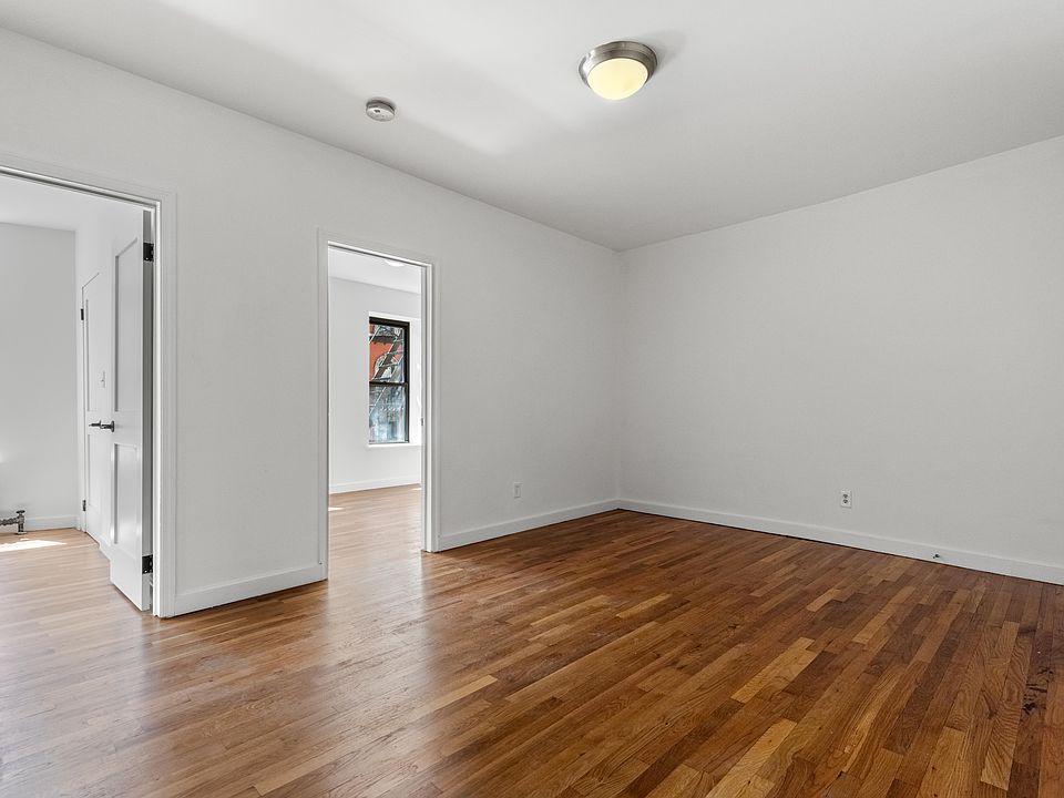 1st image of 315 E 84th St APT 21