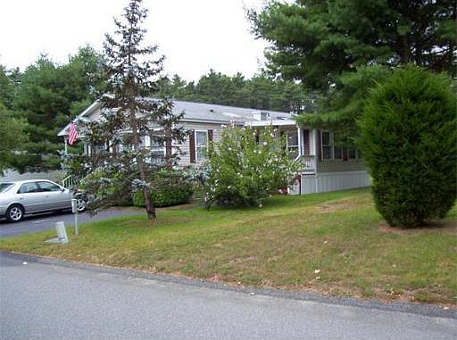 2nd image of 31 Sycamore Dr