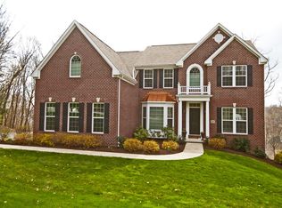 211 Overlook Dr, Mc Murray, PA