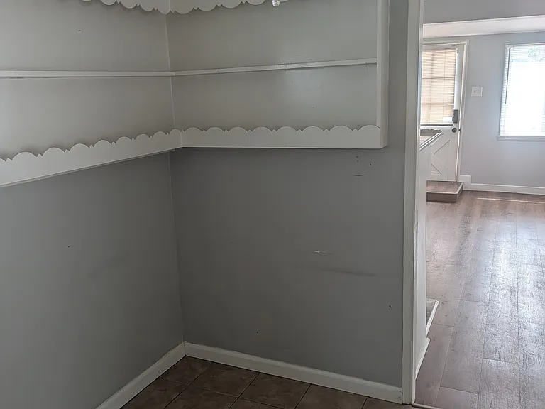 333 1/2 Carroll Park W — Photo 4