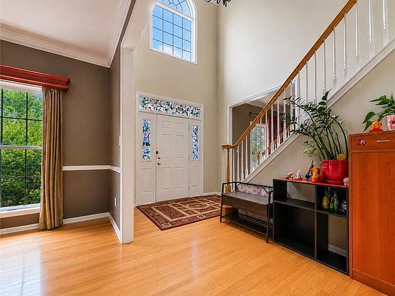 4th image of 5776 Monocacy Dr