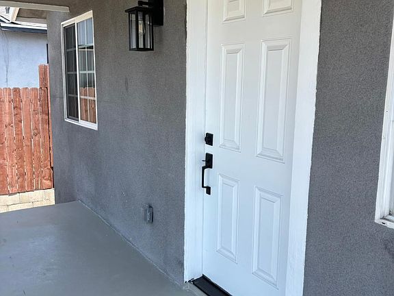 2nd image of 932 N Gage Ave #932