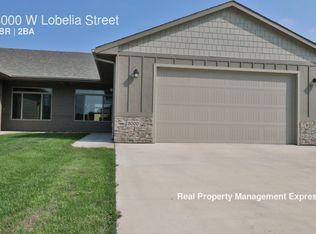 8000 W Lobelia St, Sioux Falls, SD 57106