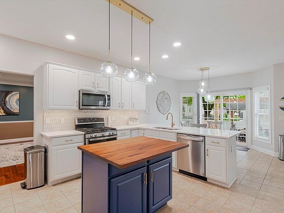 4th image of 3505 Baldocchi Dr