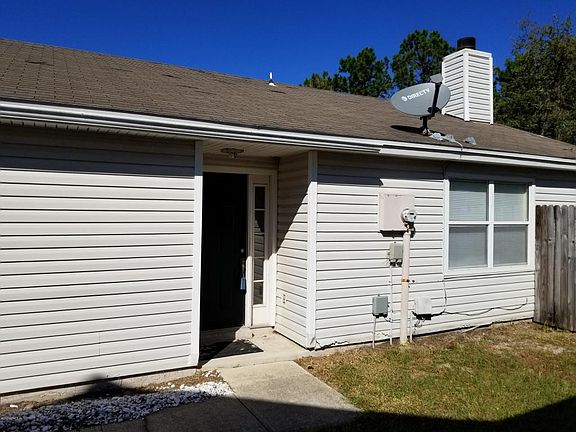 3rd image of 285 E Sondra Cove Trl