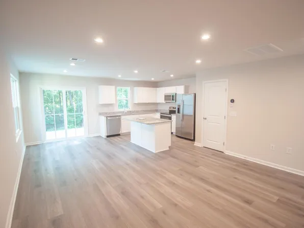 261 Christiana Ln #F, Myrtle Beach, SC 29579