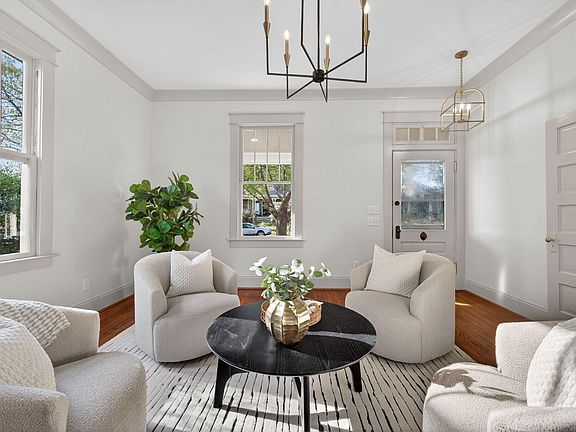 5th image of 504 Tilden St