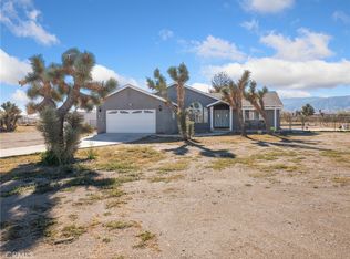 4025 Goss Rd, Phelan, CA 92371