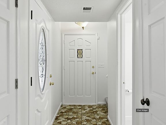 4th image of 2217 S 164th Cir