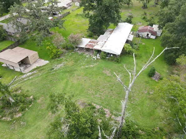 4273 Savannah Dr, Gray, LA 70359