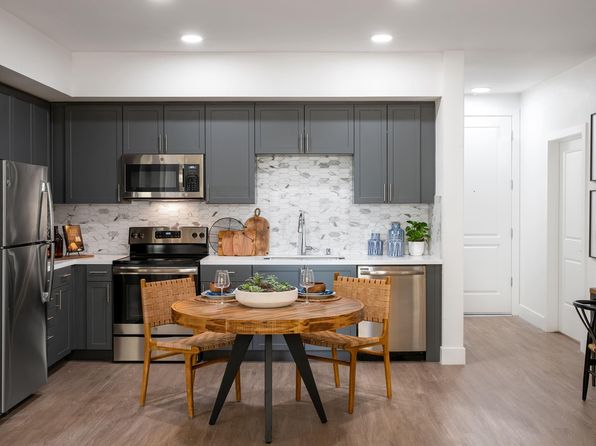 3675 T St APT 118
