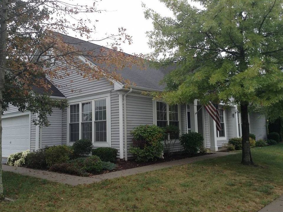 2nd image of 58 Kensington Cir
