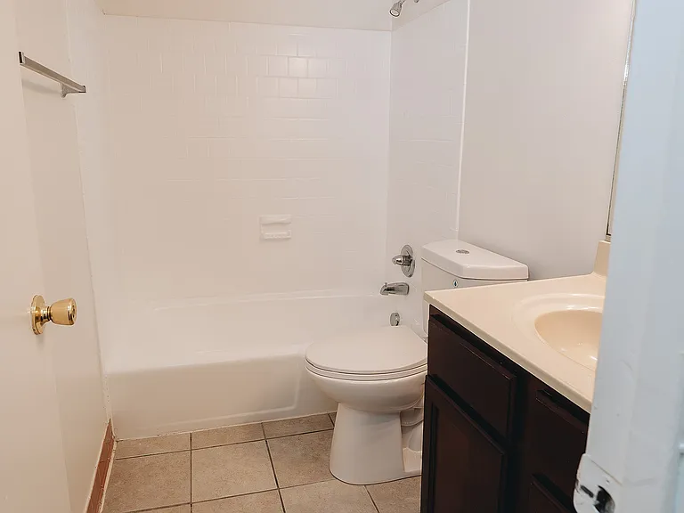 Tuscany Townhomes — Photo 28