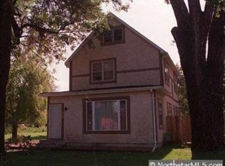 1938 Clarence St N, Maplewood, MN 55109
