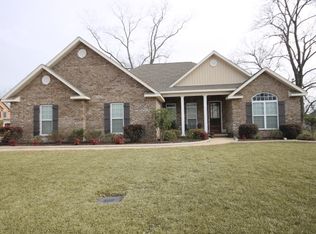 214 Welney Cir, Warner Robins, GA 31088