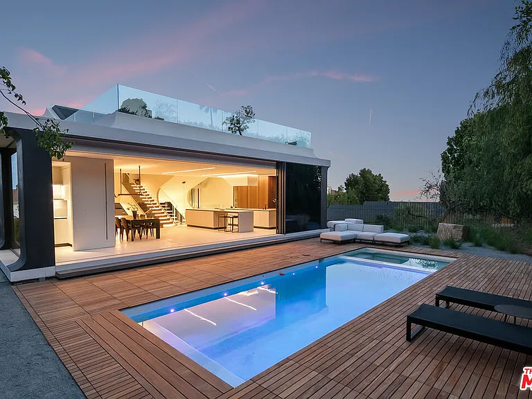 1254 Roberto Ln — Photo 3