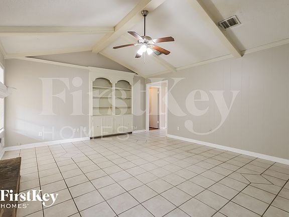 5th image of 222 Magic Oaks Dr