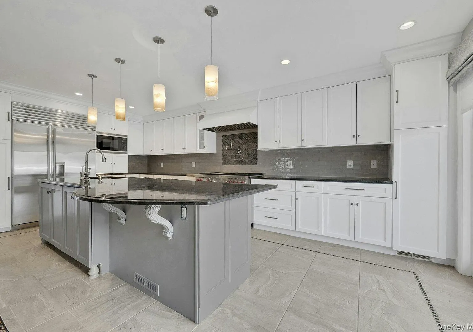 4 bed, 4.5 bath, 2262 sqft, $9,500 — Photo 4