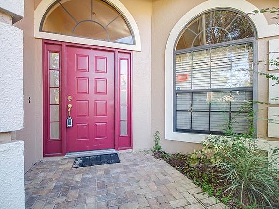3rd image of 862 Crestridge Cir
