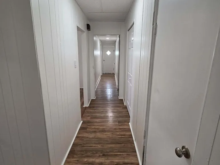1606 Dickson Ave #1 — Photo 14
