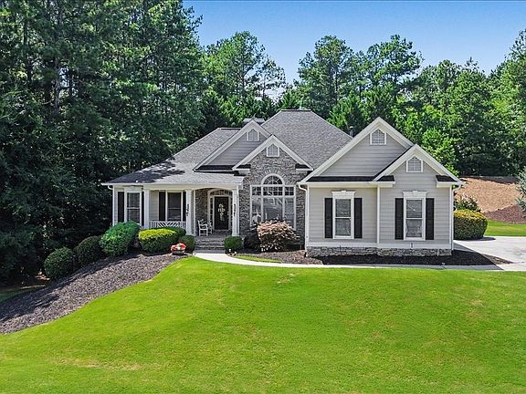 2nd image of 249 Graves Rd