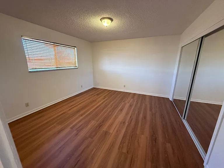 20788 Thunderbird Rd — Photo 36