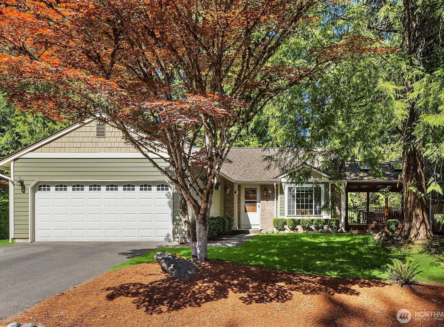 23018 NE 25th Way, Sammamish, WA 98074 | Zillow