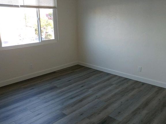 5th image of 4412 1/2 Louisiana St #4412-1/2