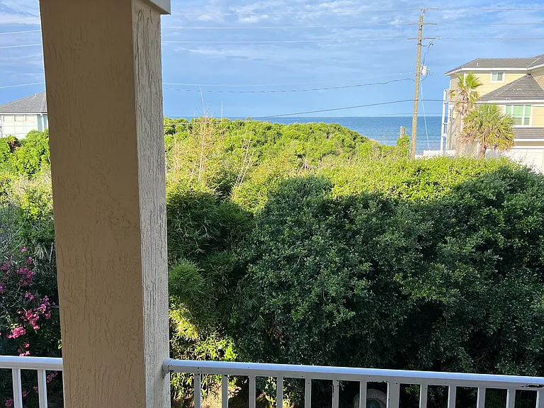 1404 Atlantic Breeze Way — Photo 1