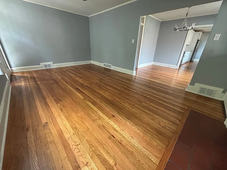 2613 Kiawah Ave — Photo 3