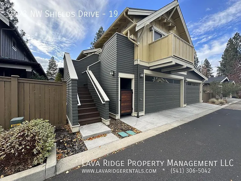2573 NW Shields Dr #19 — Photo 1