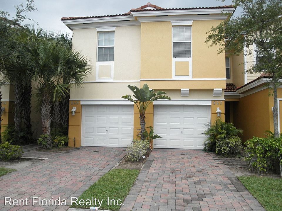 1st image of 847 Pipers Cay Dr