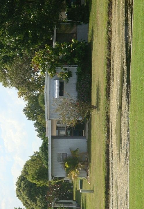 1st image of 883 Mango Dr