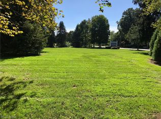 N Wooster Ave, Dover, OH 44622