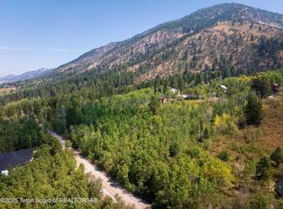 66 Spruce Dr, Thayne, WY 83127