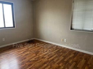 155 S Durkin Dr #7, Springfield, IL 62704