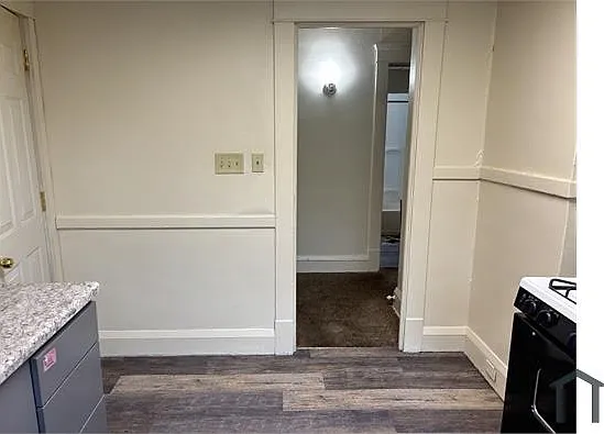 14111 Baldwin Ave #DOWN — Photo 6
