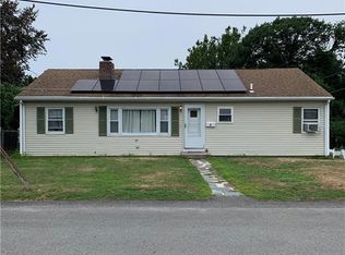 1 Colonial Rd, East Providence, RI 02914