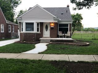 9885 Appleton, Redford, MI 48239