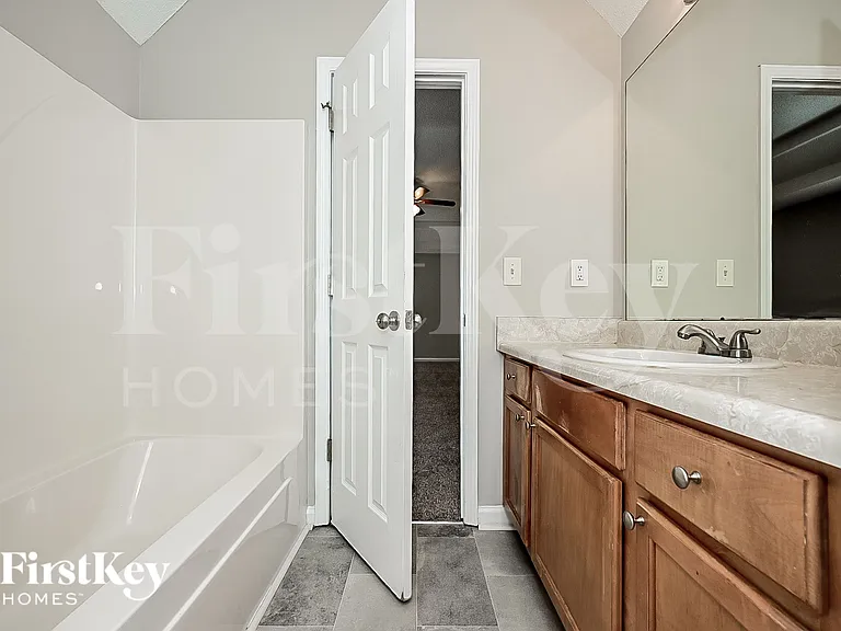 11768 Registry Blvd — Photo 13